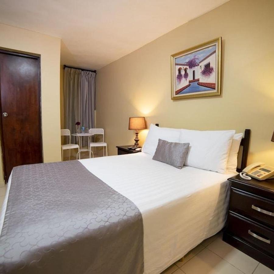 Hotel Real Bella Vista Санто Доминго Екстериор снимка