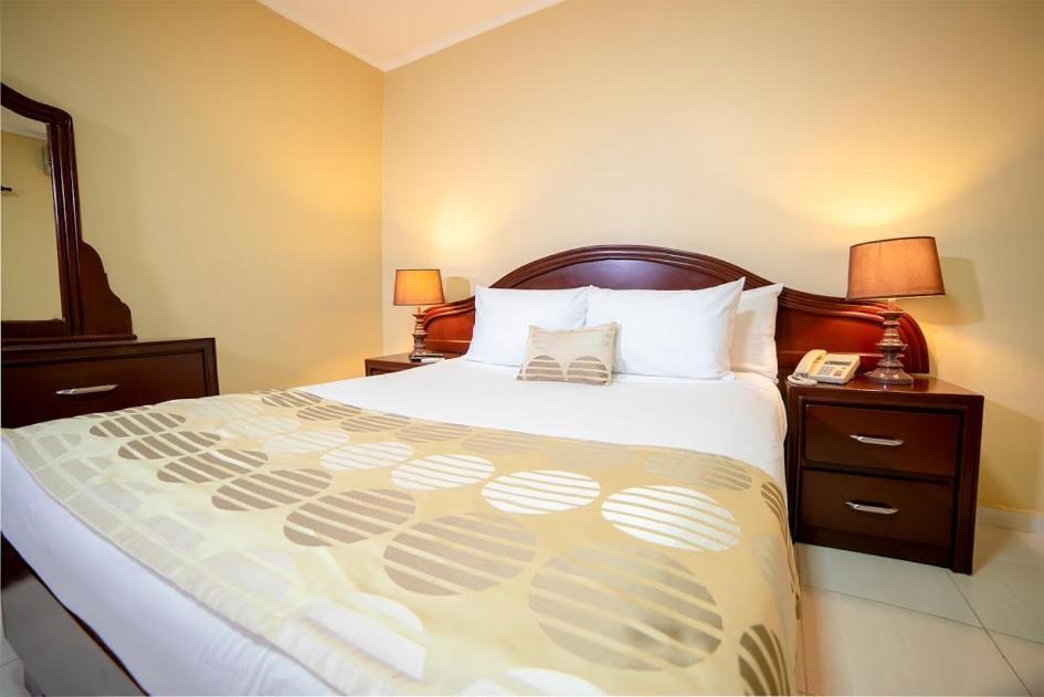 Hotel Real Bella Vista Санто Доминго Екстериор снимка